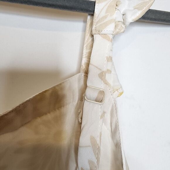 4X 26W Tan Torrid Daisy Double Gauze Ruffle Button Front Tank Top Square Neck Su - Picture 5 of 10